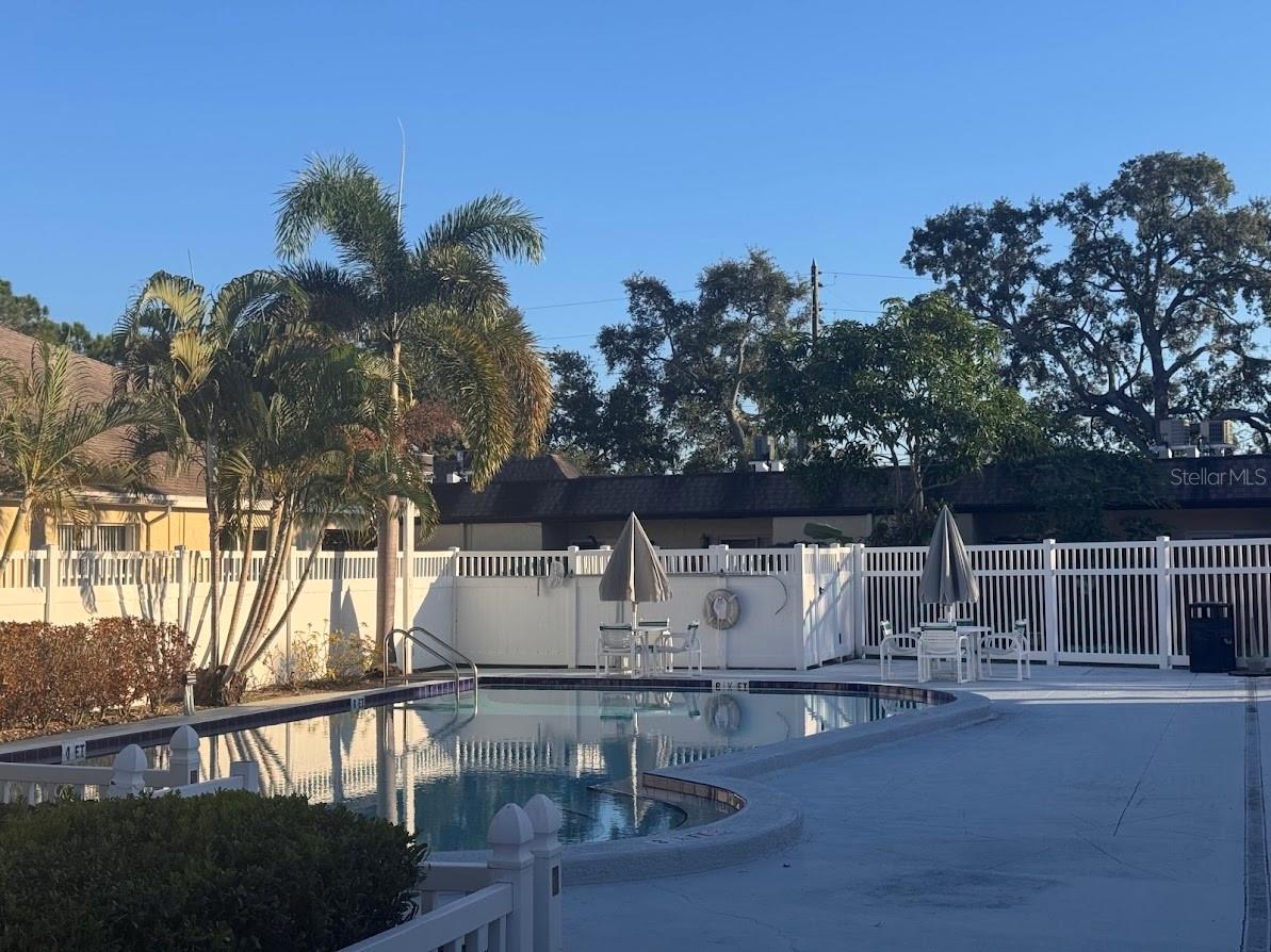 Image 3 of 22 For 670 Green Valley Road F9