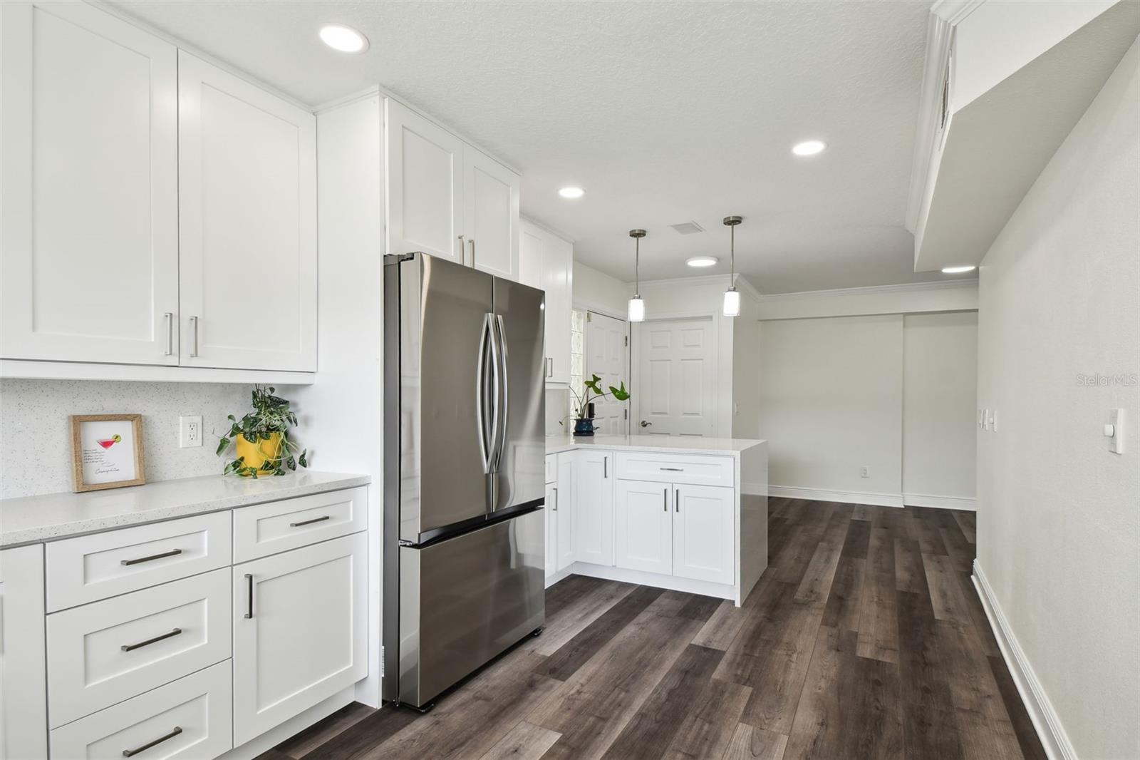 Image 11 of 60 For 4304 Harbor House Drive