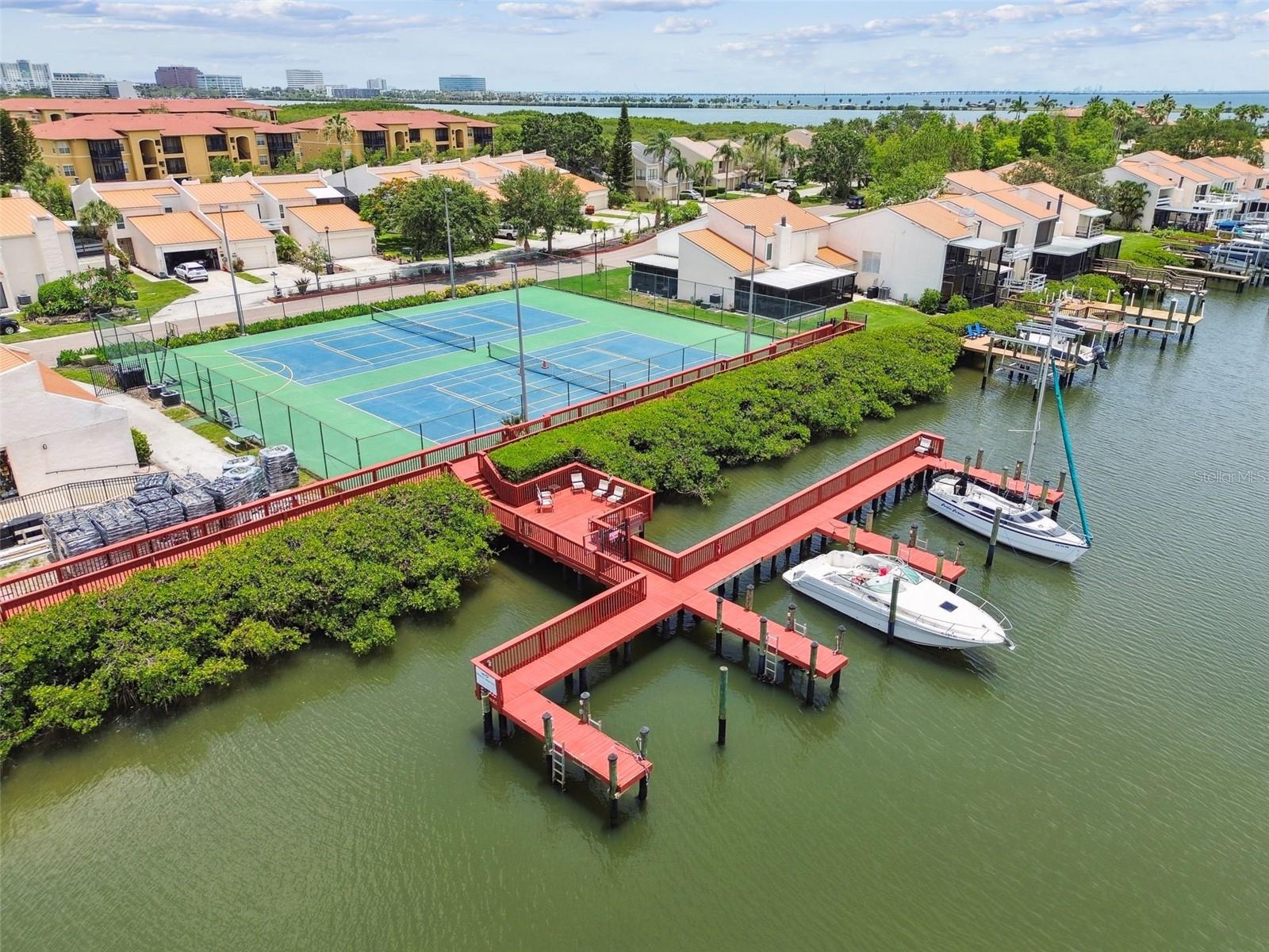 Image 47 of 60 For 4304 Harbor House Drive