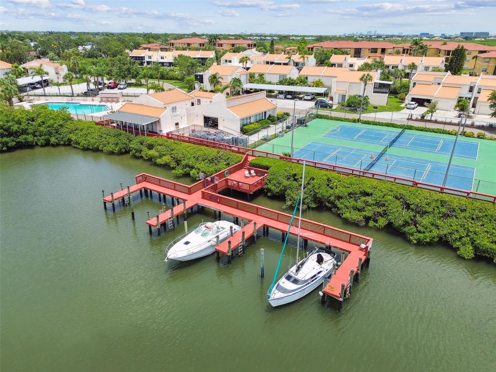 Image 48 of 60 For 4304 Harbor House Drive