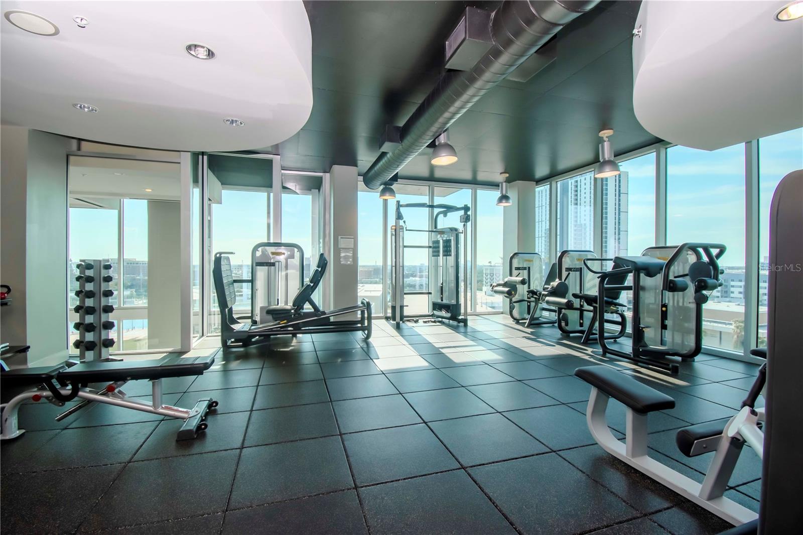 Image 17 of 26 For 777 Ashley Drive 1204