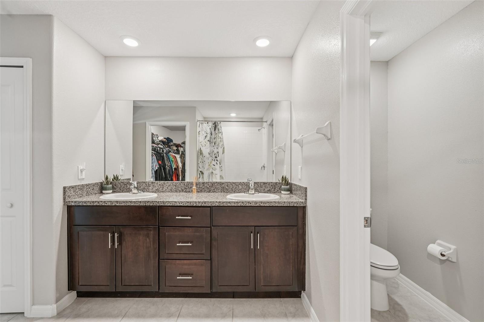 Image 31 of 63 For 9402 Channing Hill Drive