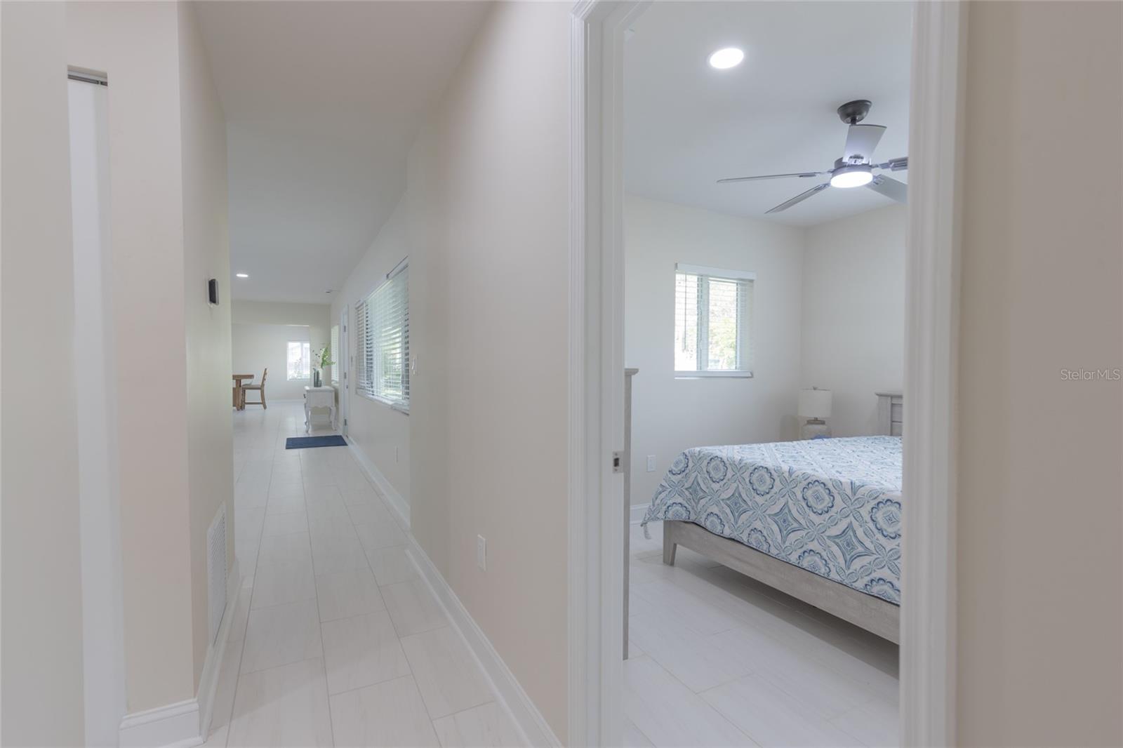 Image 20 of 48 For 1794 Santa Barbara Dr