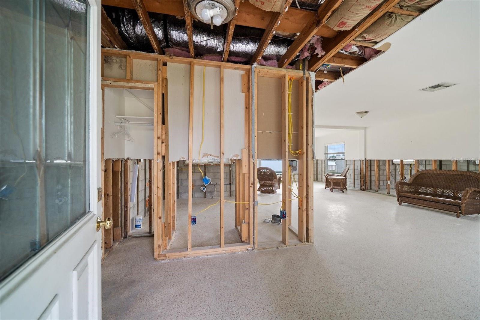 Image 32 of 45 For 2031 20th Avenue Parkway