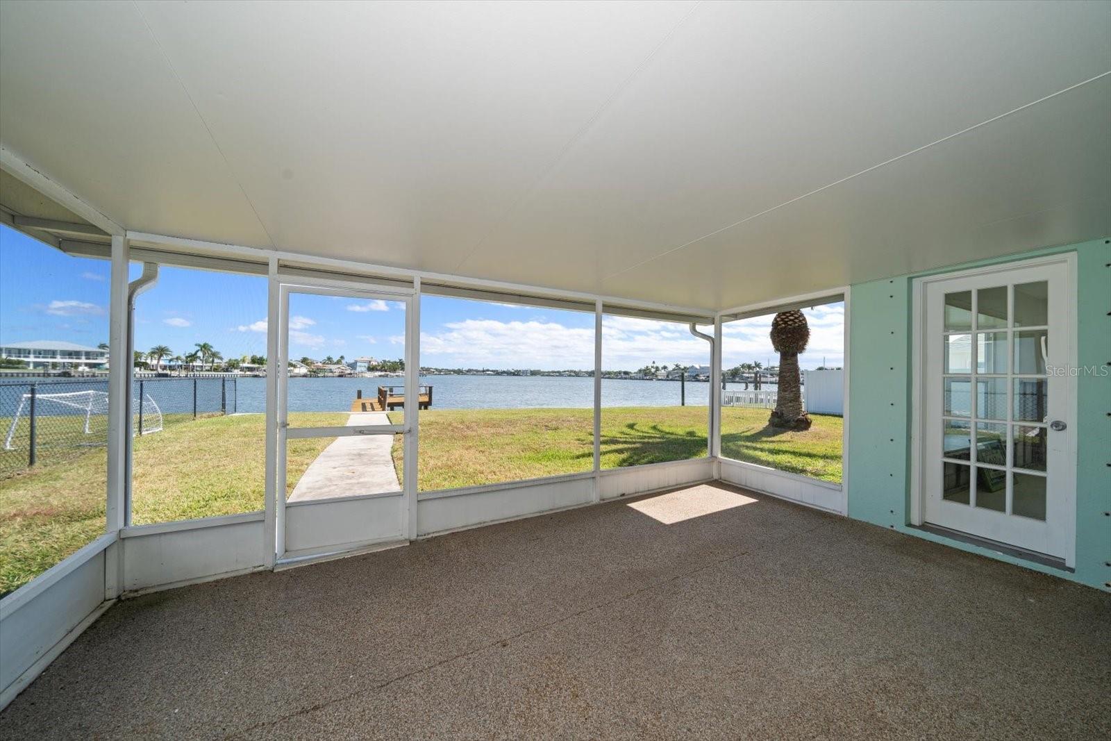 Image 33 of 45 For 2031 20th Avenue Parkway