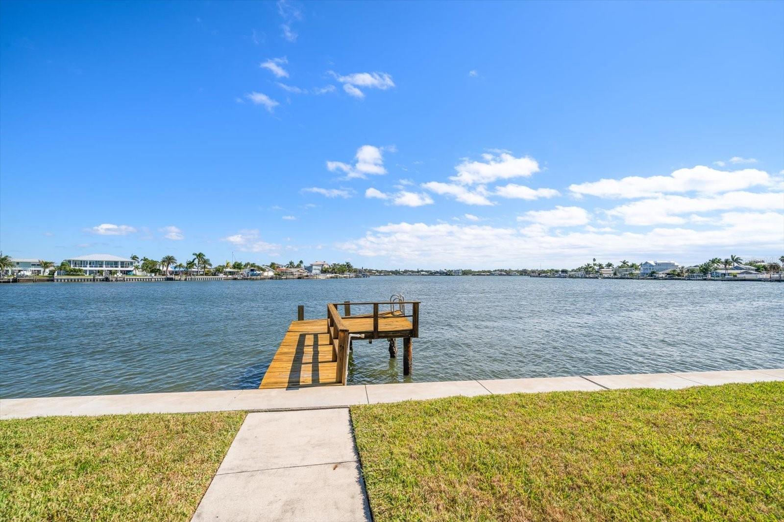 Image 5 of 45 For 2031 20th Avenue Parkway