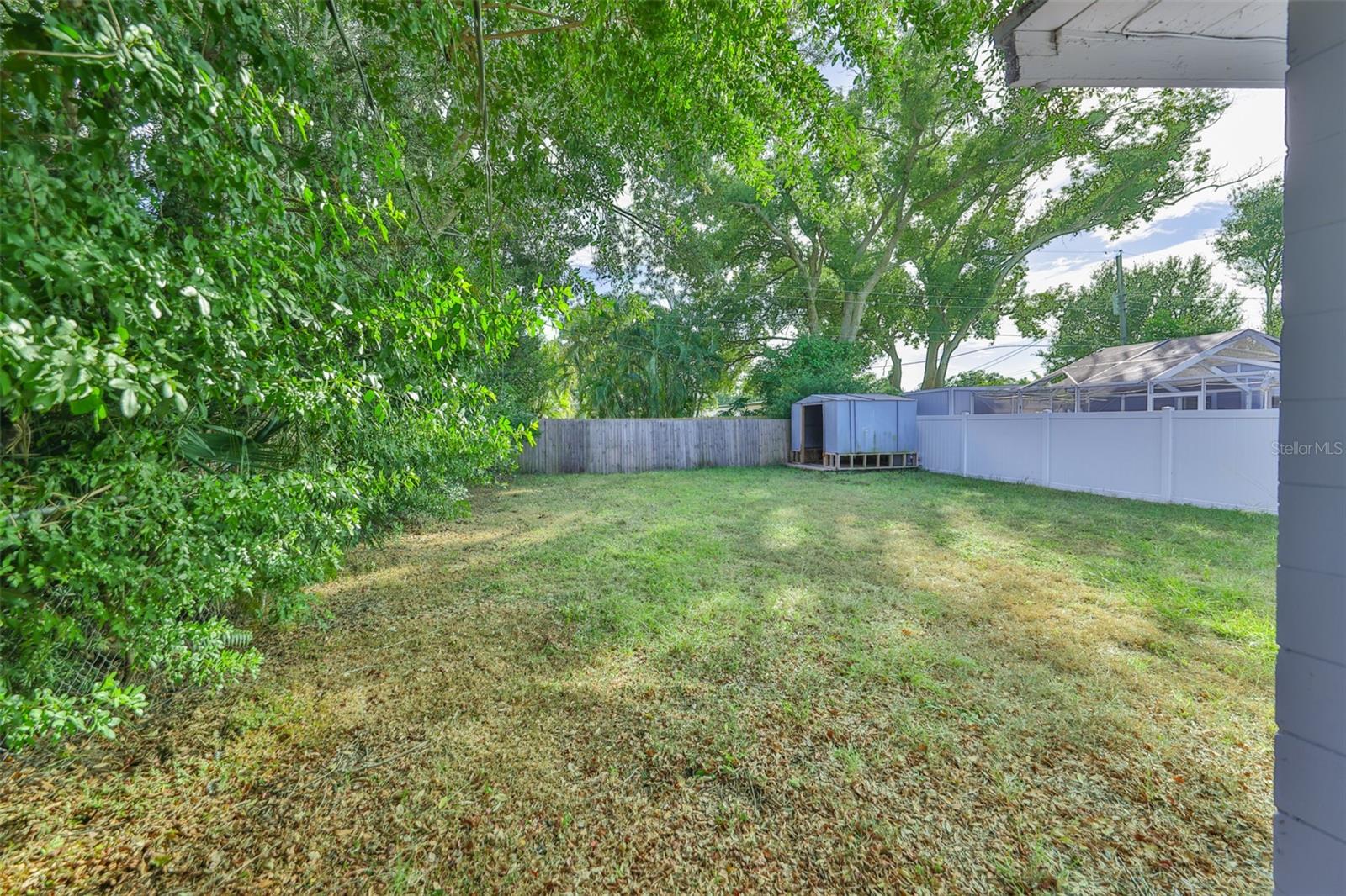 Image 21 of 32 For 6912 40th Avenue N