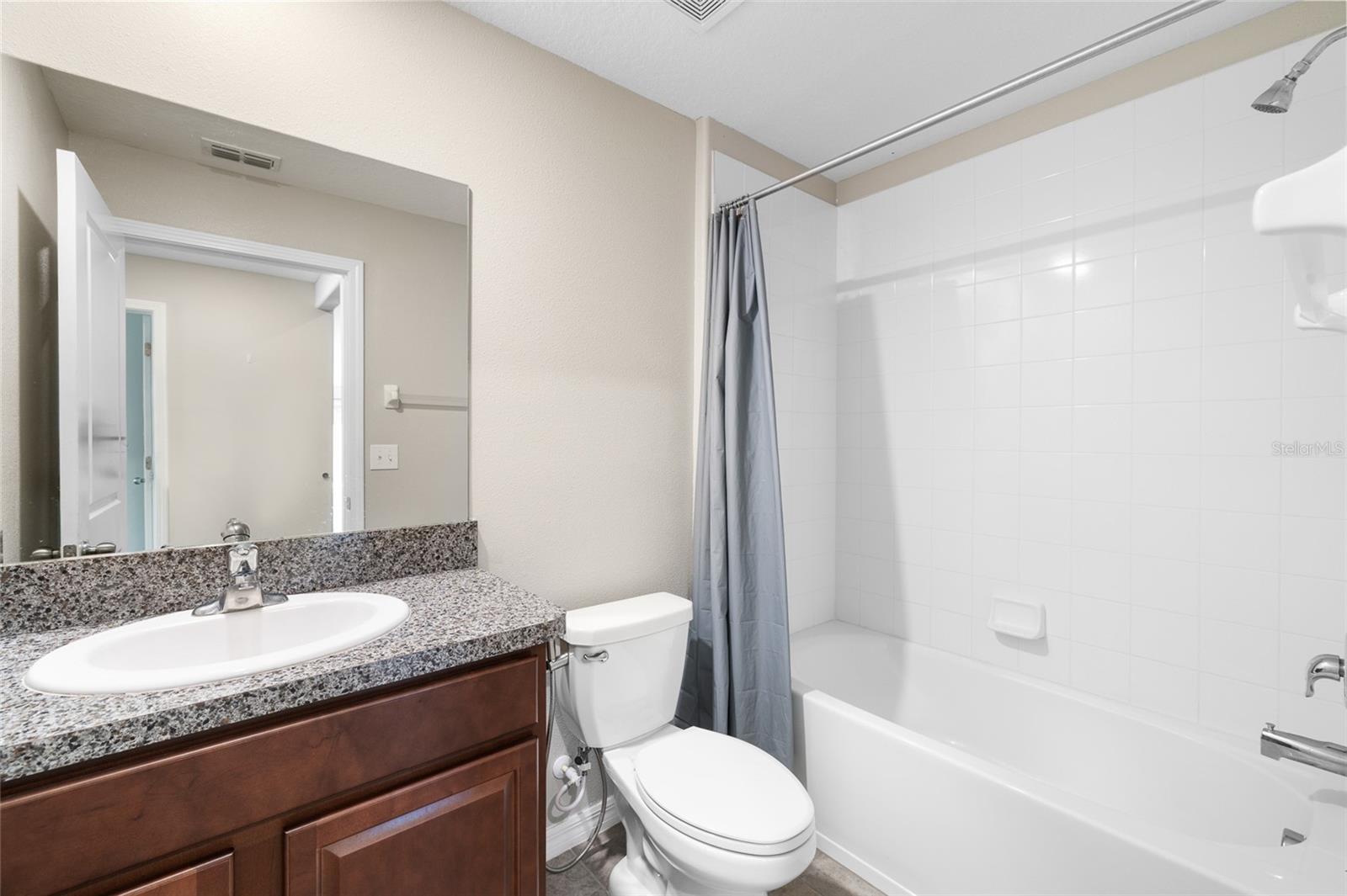 Image 20 of 32 For 10205 Cool Waterlily Avenue