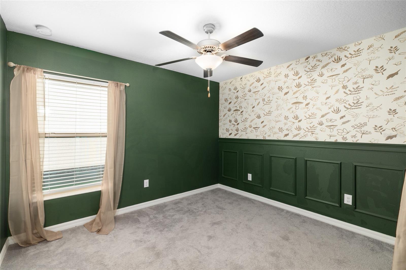 Image 3 of 32 For 10205 Cool Waterlily Avenue