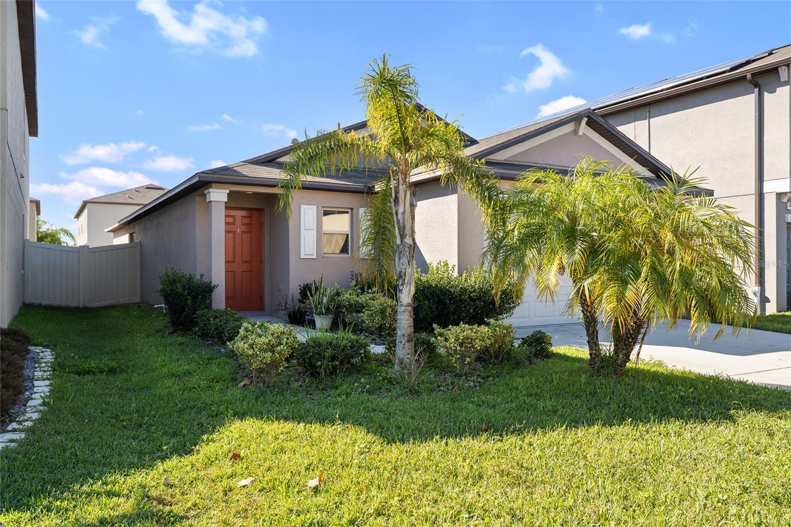 Image 4 of 32 For 10205 Cool Waterlily Avenue