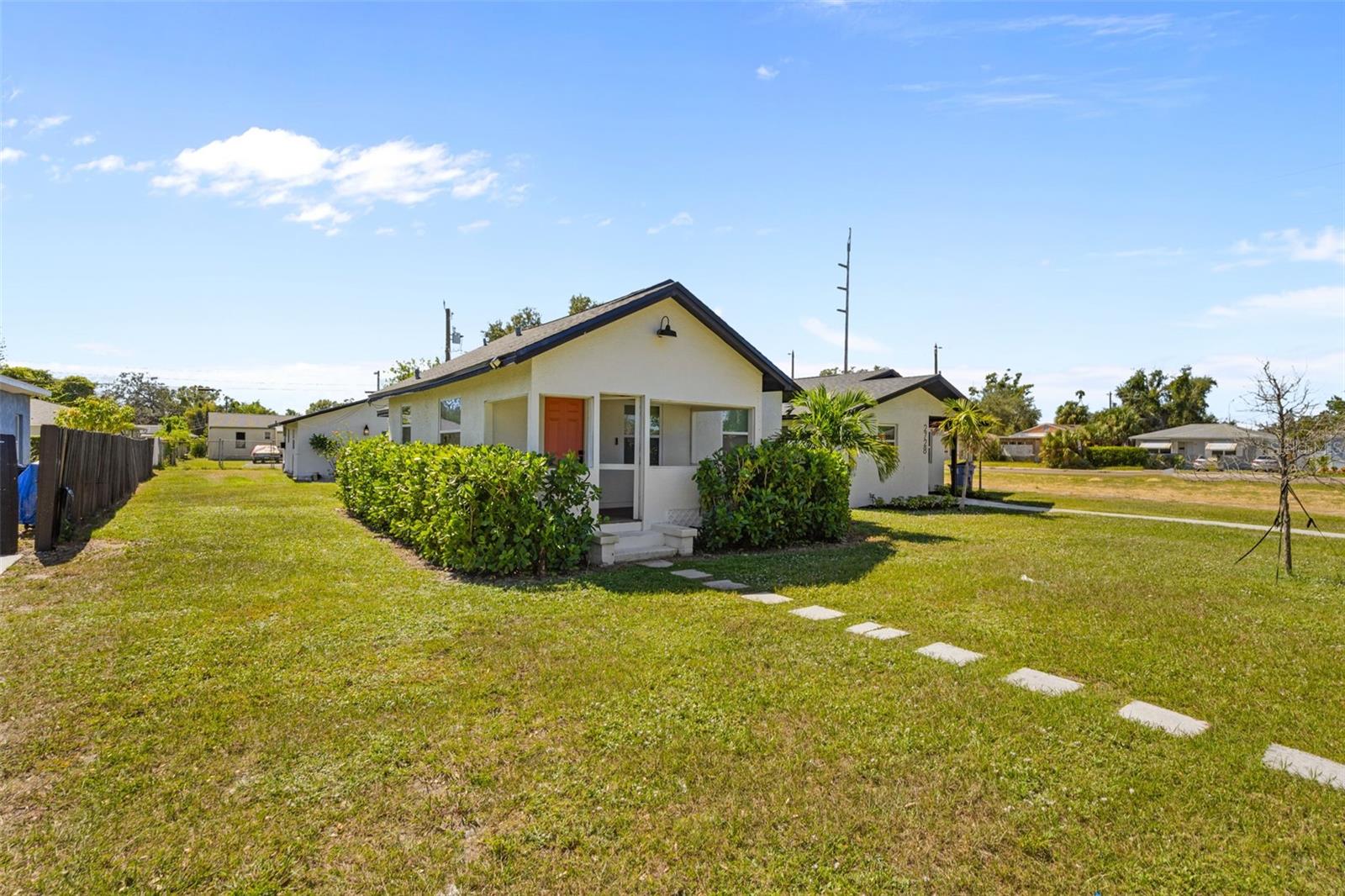 Image 30 of 56 For 2722 14th Avenue S