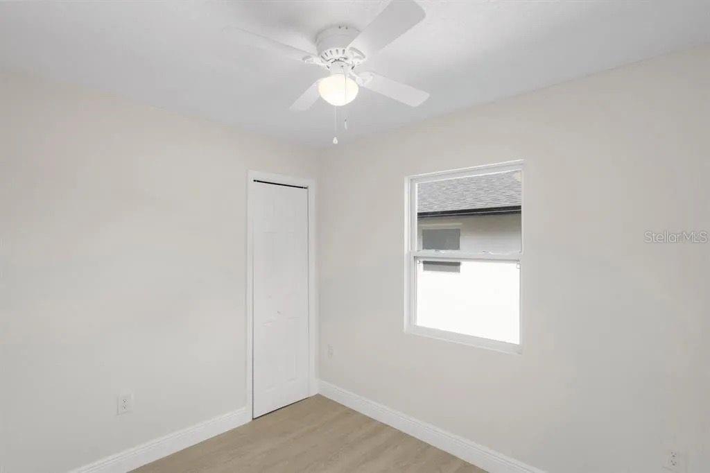 Image 40 of 56 For 2722 14th Avenue S