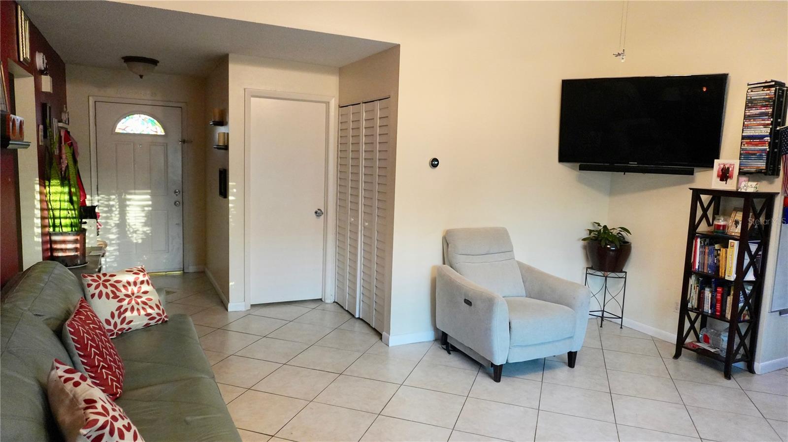 Image 12 of 52 For 12674 Gorda Circle E