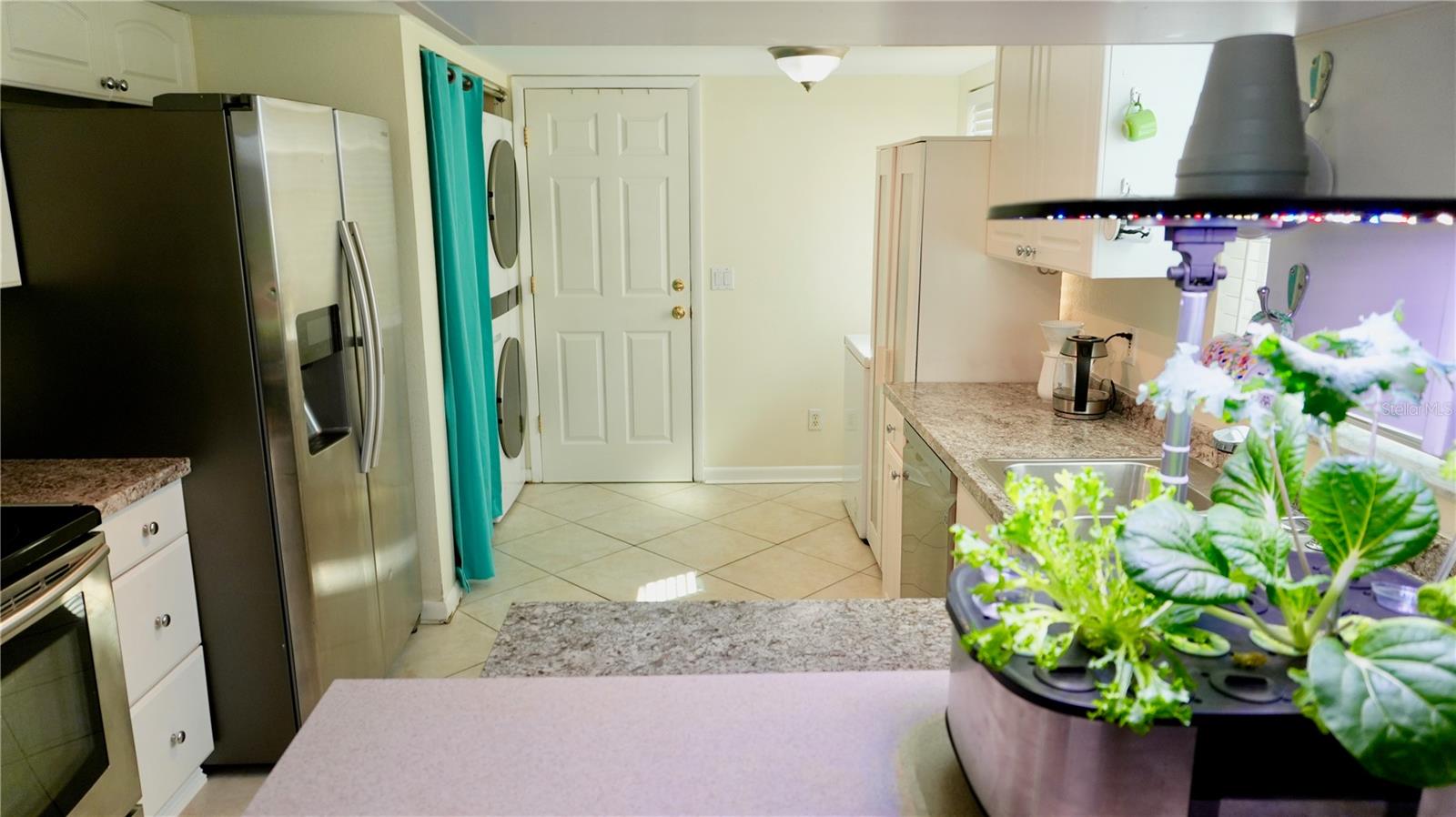 Image 19 of 52 For 12674 Gorda Circle E