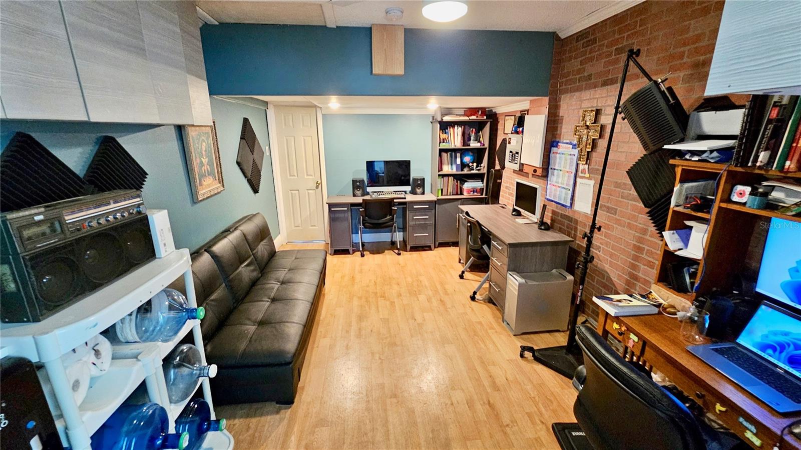 Image 33 of 52 For 12674 Gorda Circle E