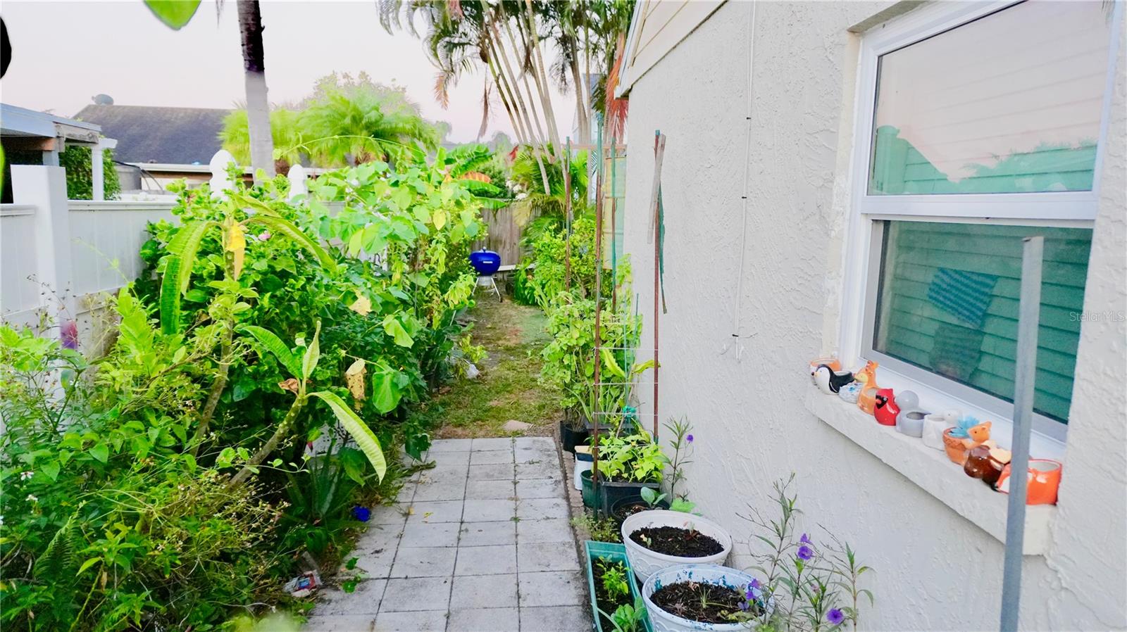 Image 43 of 52 For 12674 Gorda Circle E