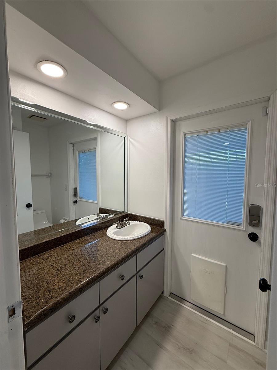 Image 11 of 50 For 2789 Valencia Lane W