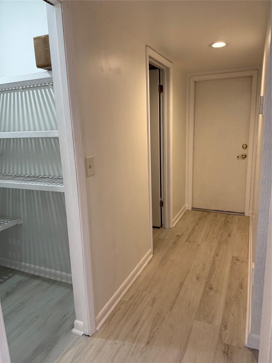 Image 25 of 50 For 2789 Valencia Lane W