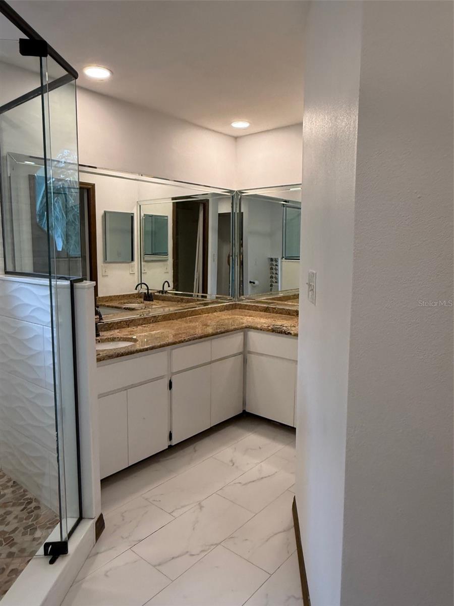 Image 31 of 50 For 2789 Valencia Lane W