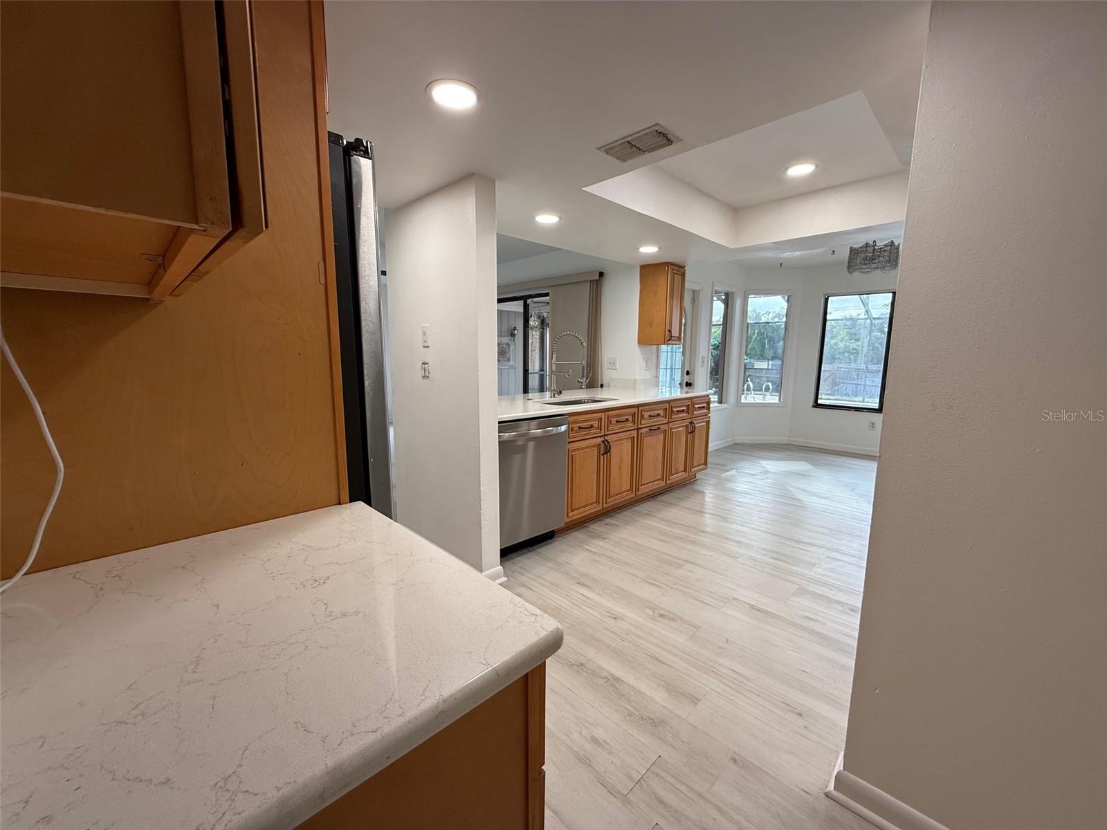 Image 7 of 50 For 2789 Valencia Lane W