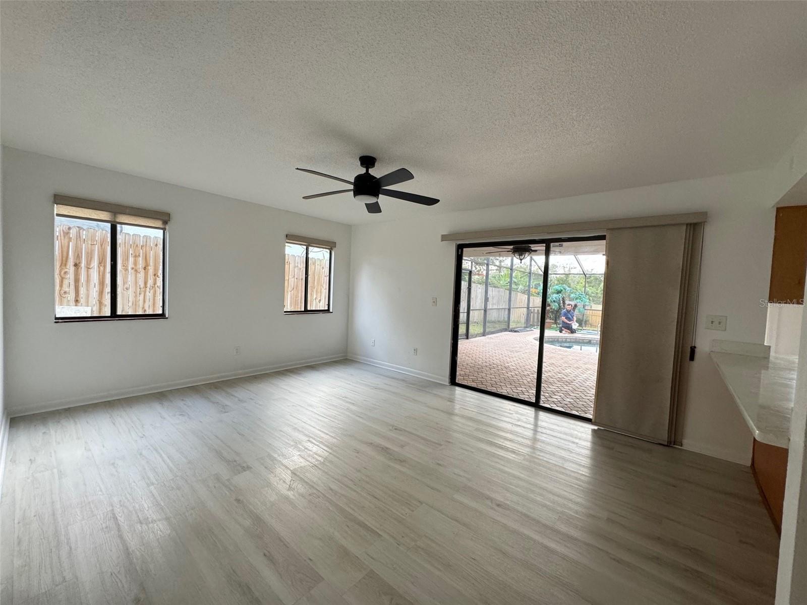 Image 9 of 50 For 2789 Valencia Lane W