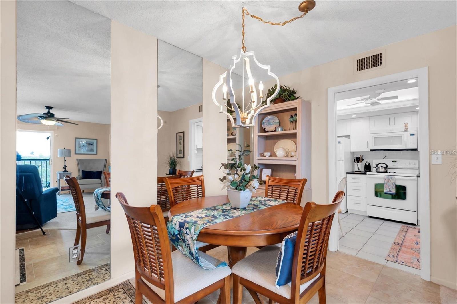 Image 8 of 30 For 19029 Us Highway 19 N 9-403