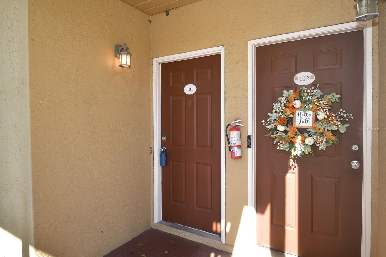 Image 6 of 45 For 10155 Sailwinds Boulevard S 101