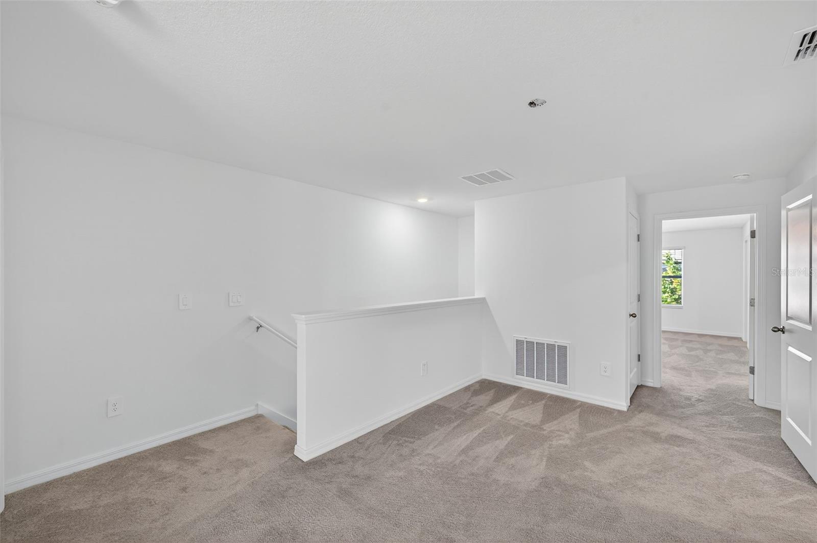 Image 24 of 61 For 10349 Trumpet Honeysuckle Way