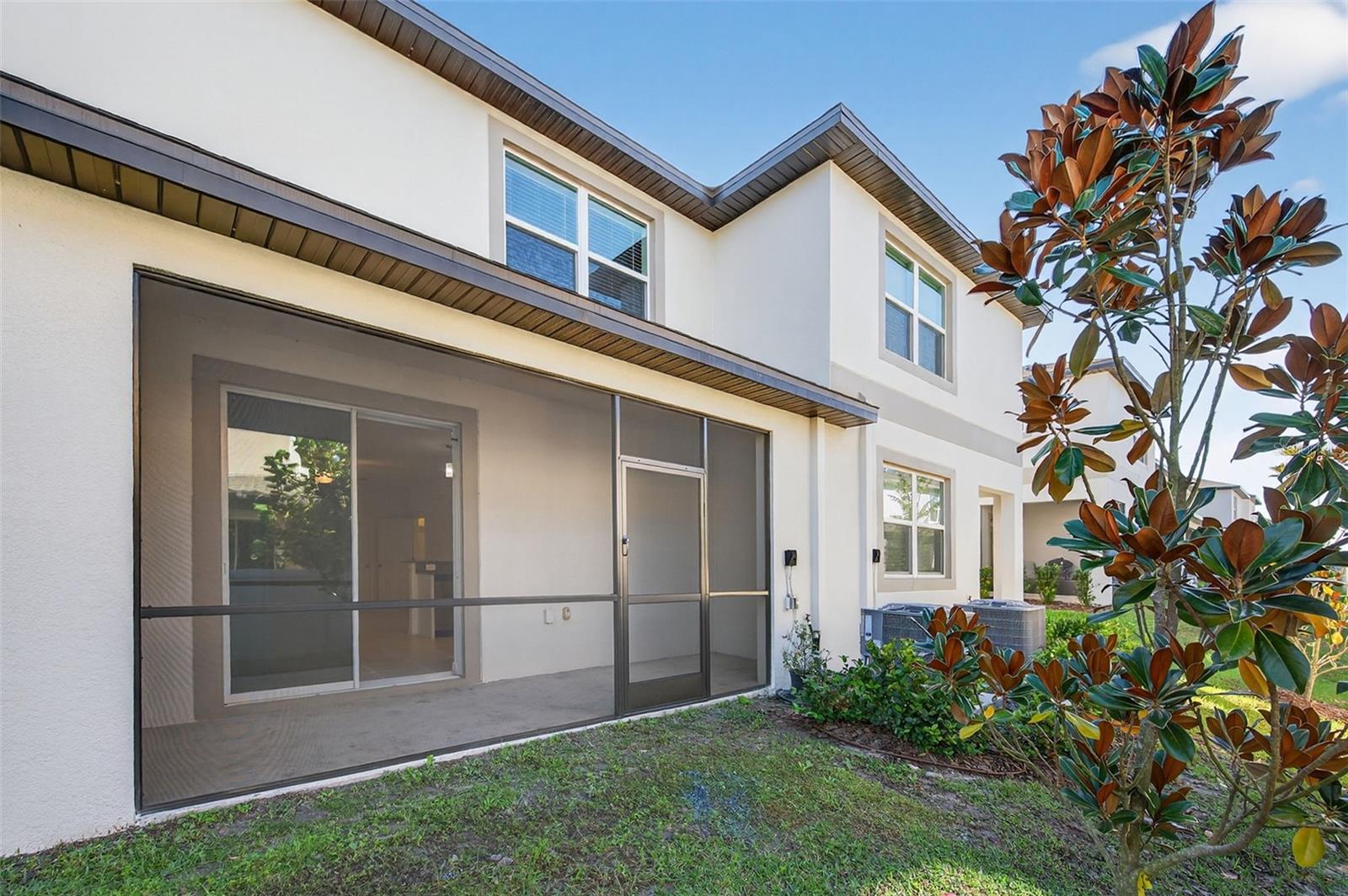 Image 43 of 61 For 10349 Trumpet Honeysuckle Way