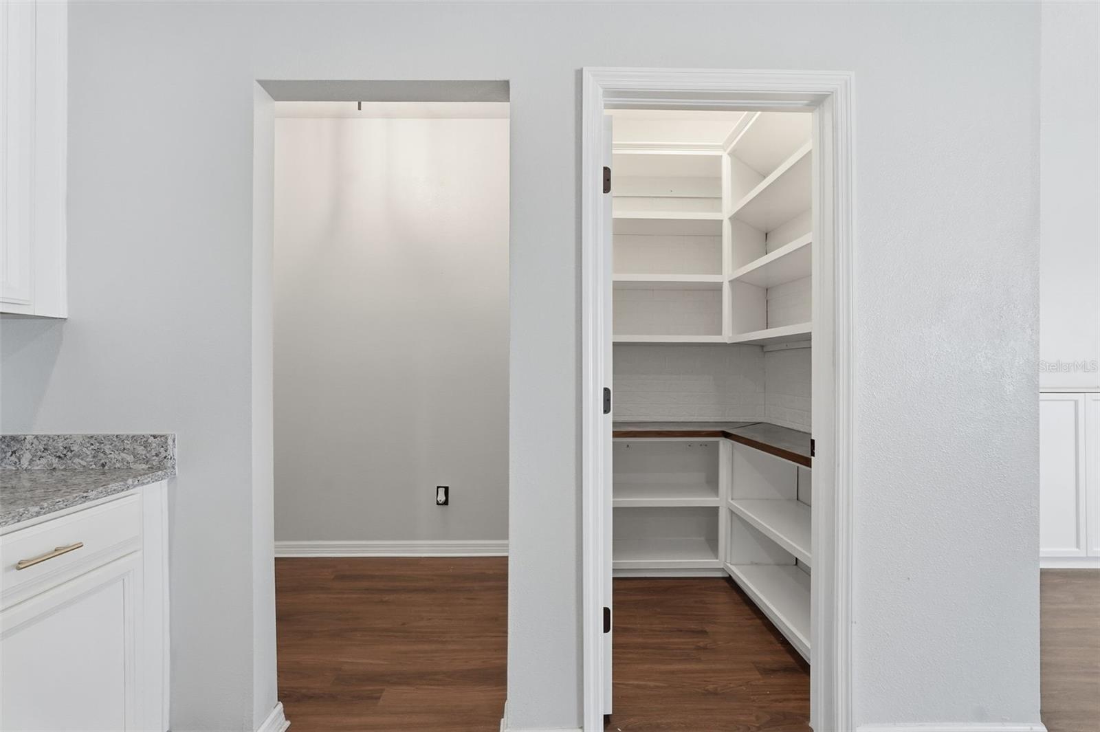 Image 15 of 82 For 12215 Blue Pacific Drive