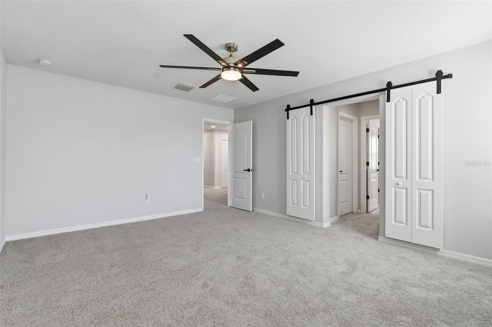 Image 33 of 82 For 12215 Blue Pacific Drive