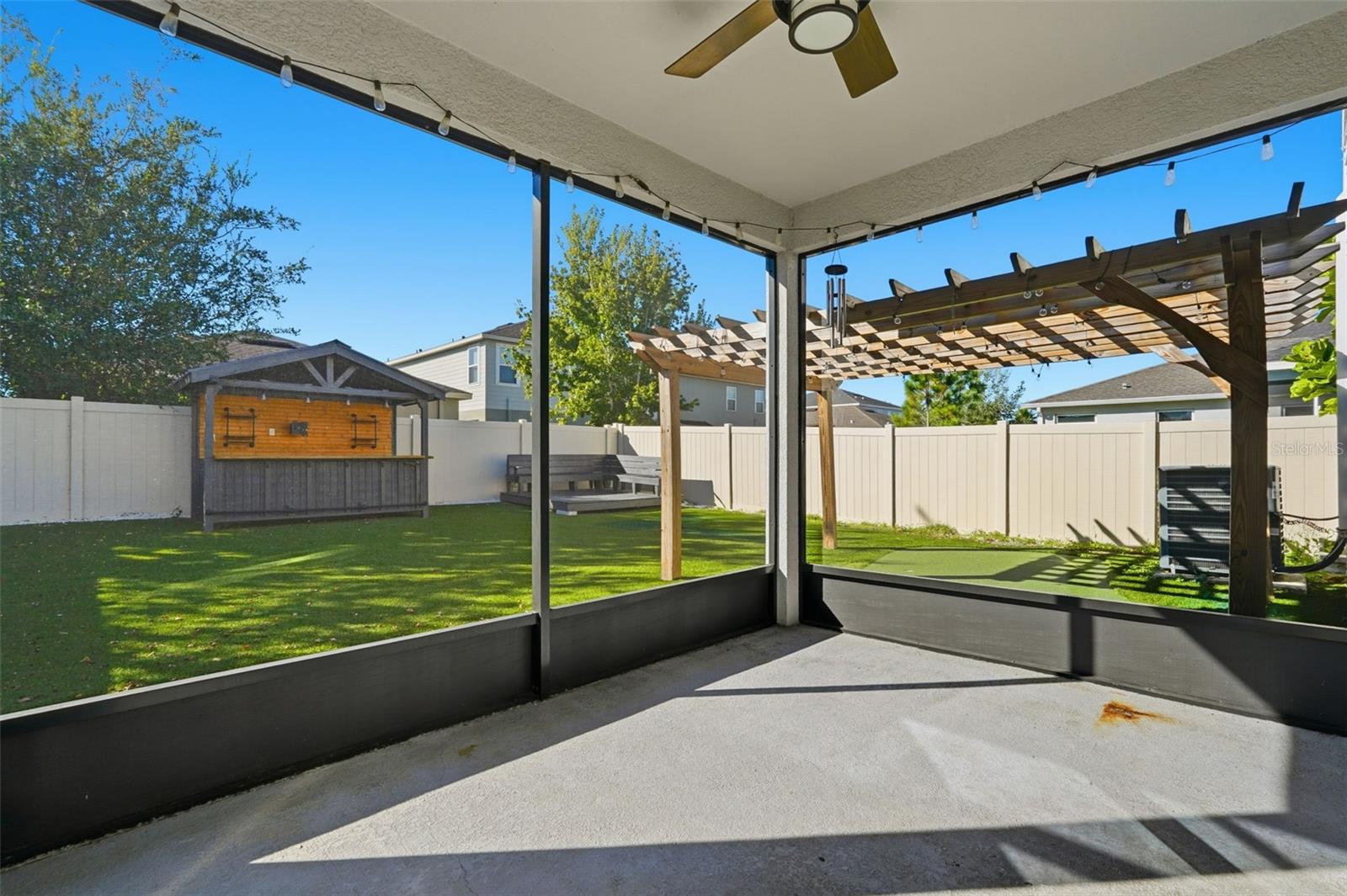 Image 52 of 82 For 12215 Blue Pacific Drive