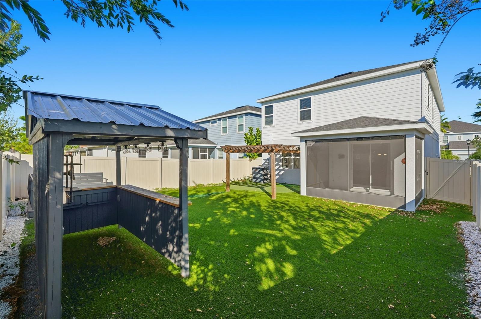 Image 57 of 82 For 12215 Blue Pacific Drive