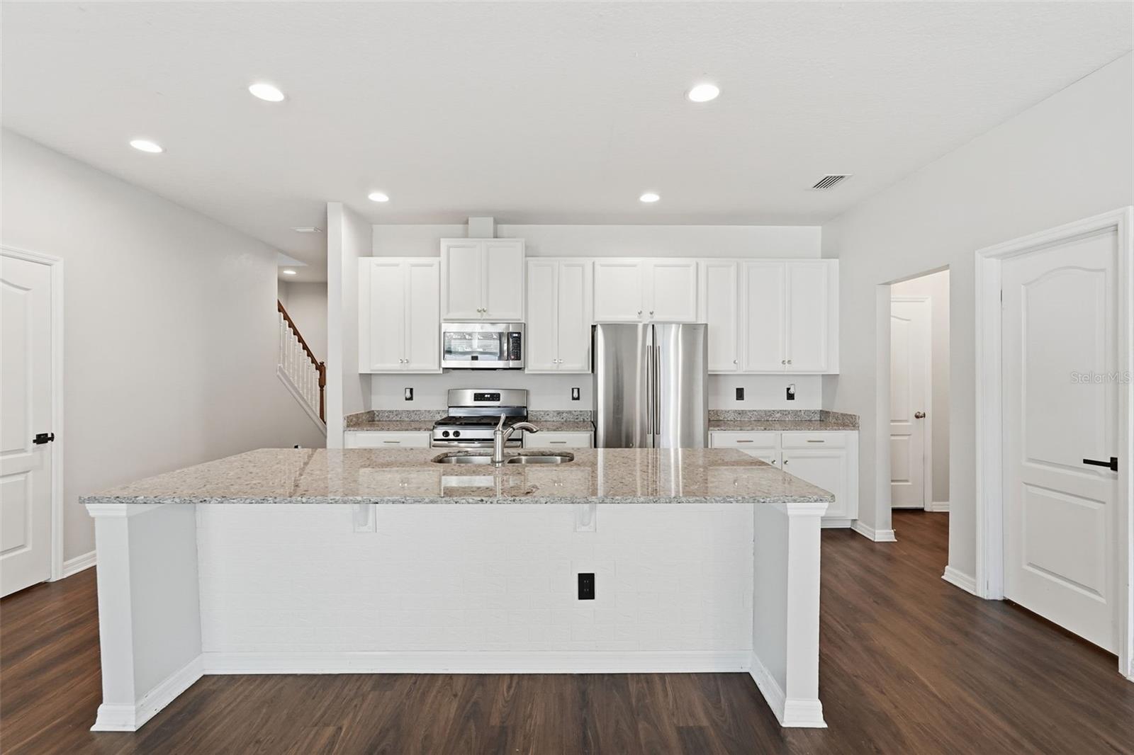 Image 9 of 82 For 12215 Blue Pacific Drive