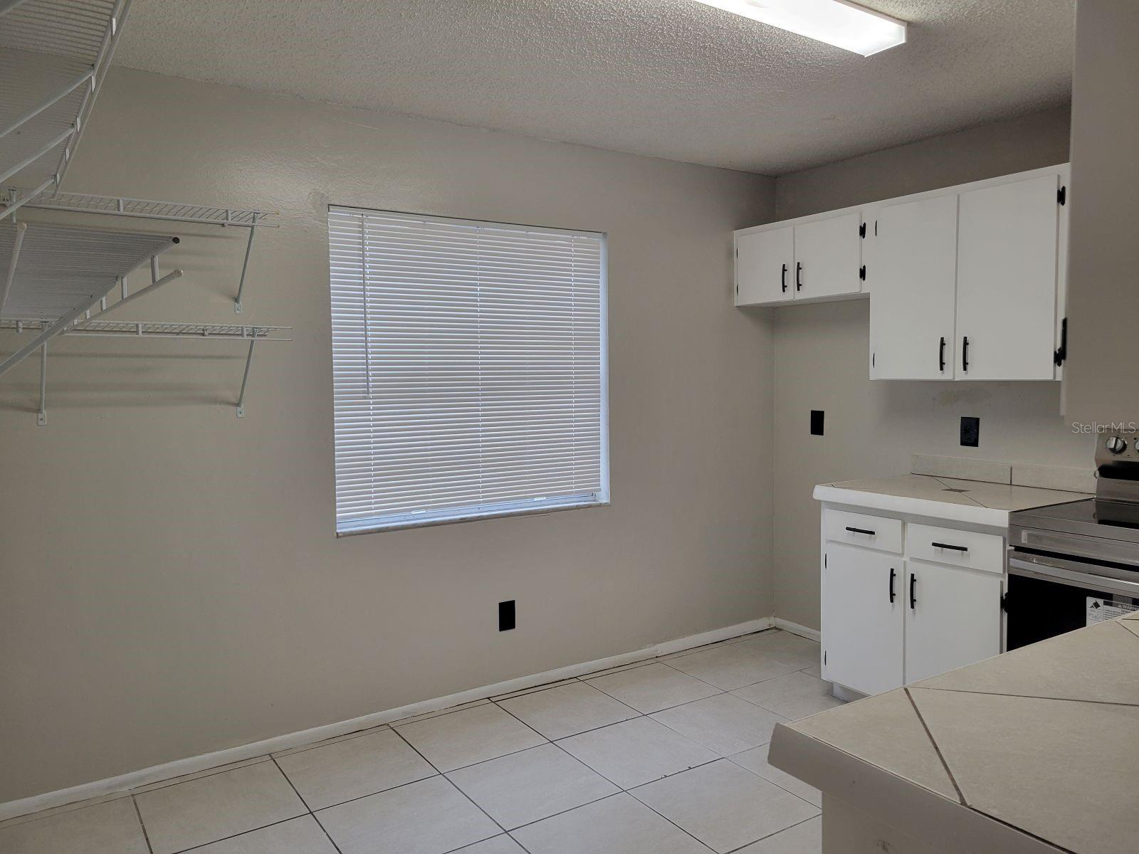 Image 14 of 44 For 3133 Huron Avenue