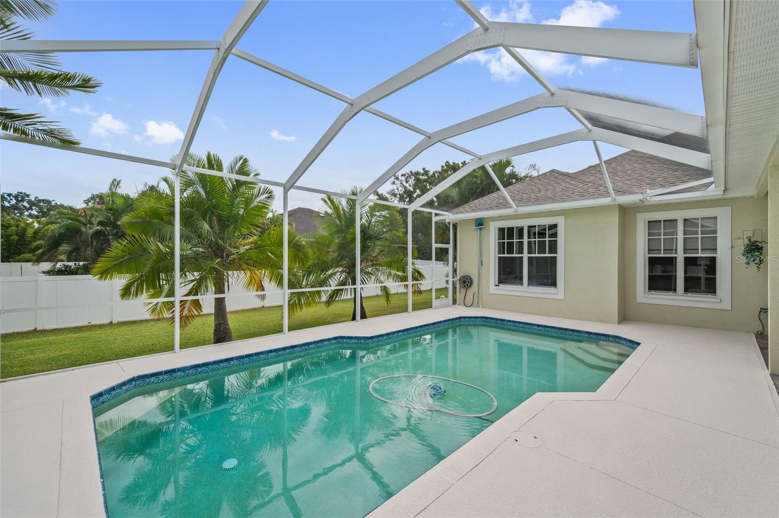 Image 12 of 79 For 6425 98th Avenue N