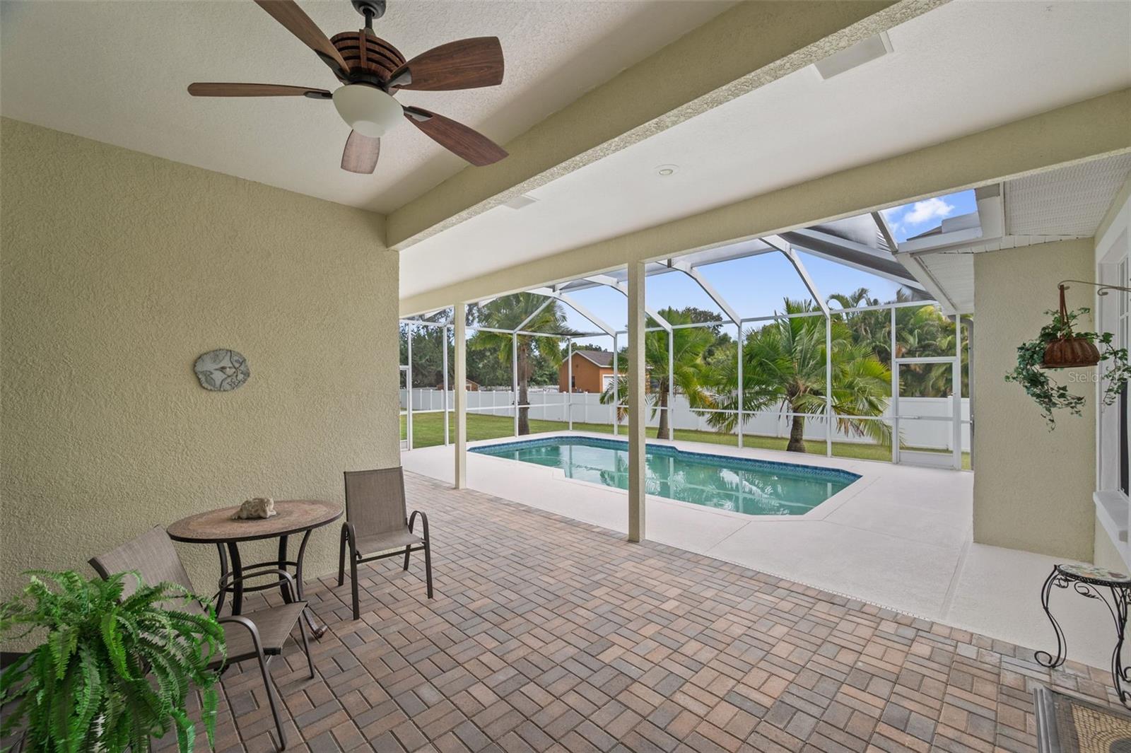 Image 9 of 79 For 6425 98th Avenue N