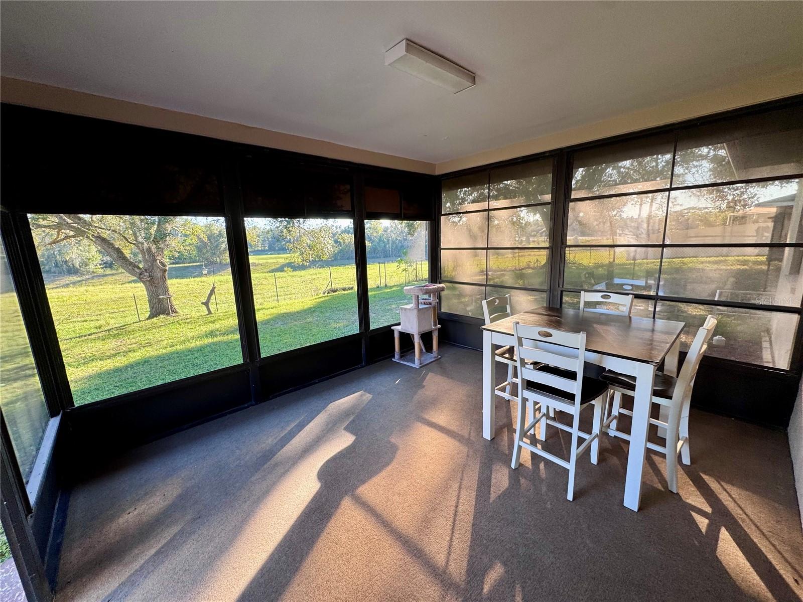 Image 18 of 24 For 7186 Lexington Circle