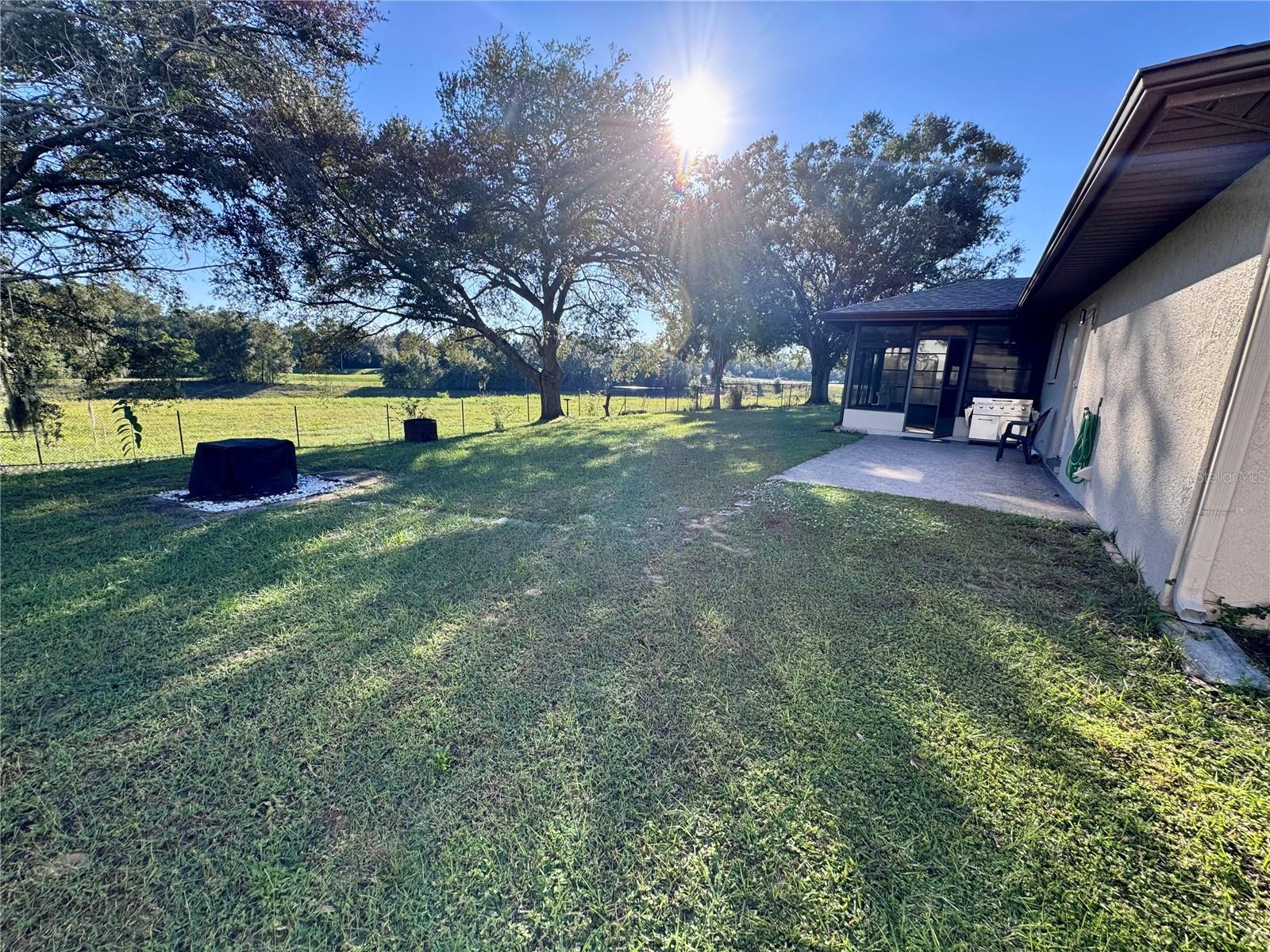 Image 19 of 24 For 7186 Lexington Circle