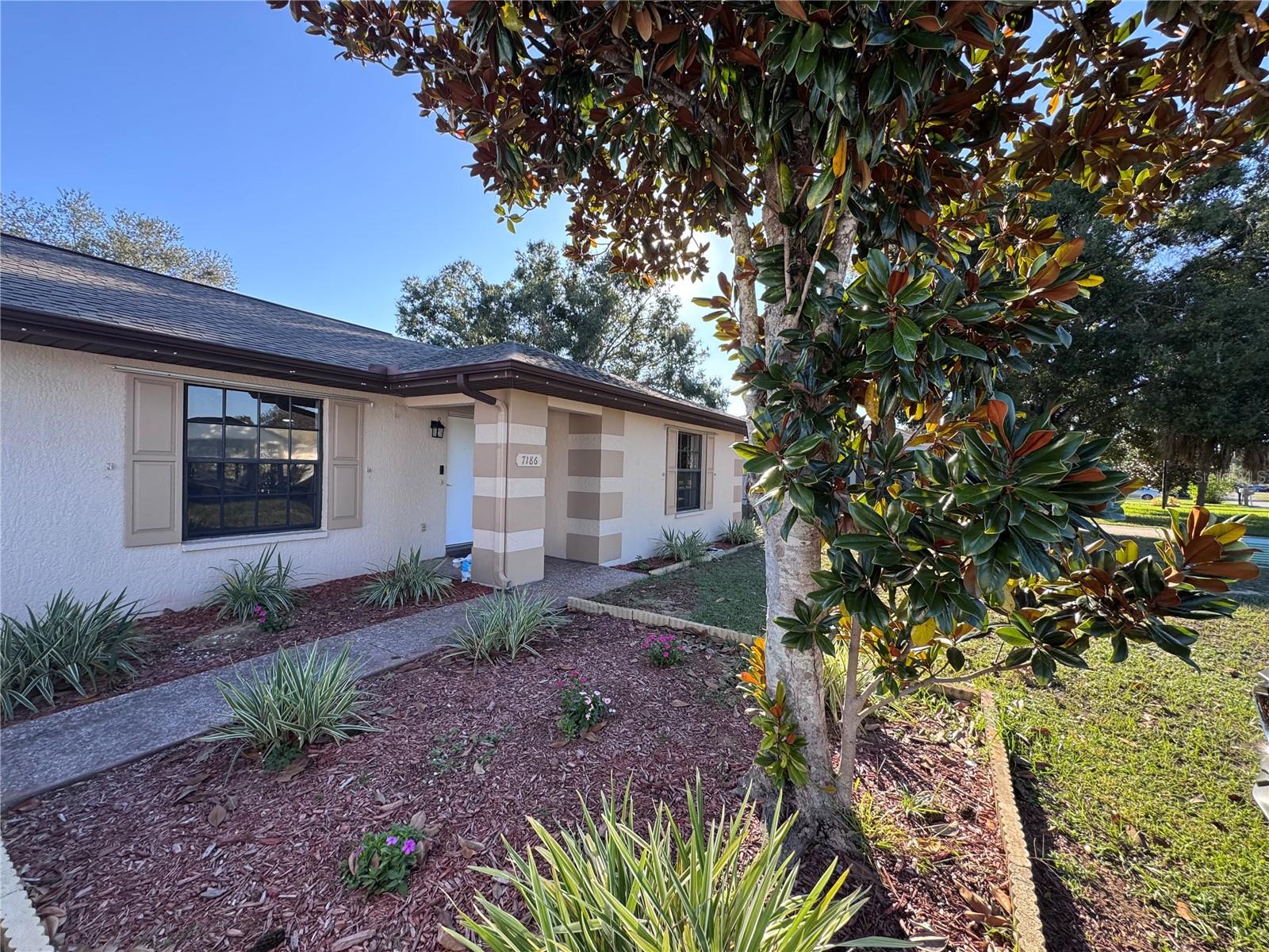 Image 2 of 24 For 7186 Lexington Circle