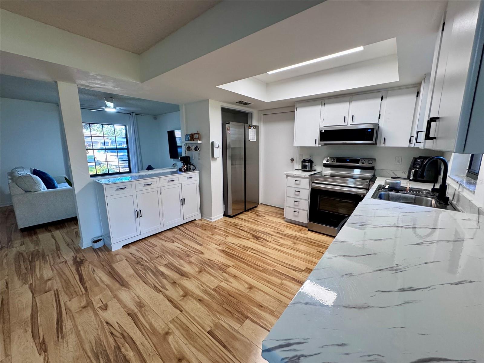 Image 5 of 24 For 7186 Lexington Circle