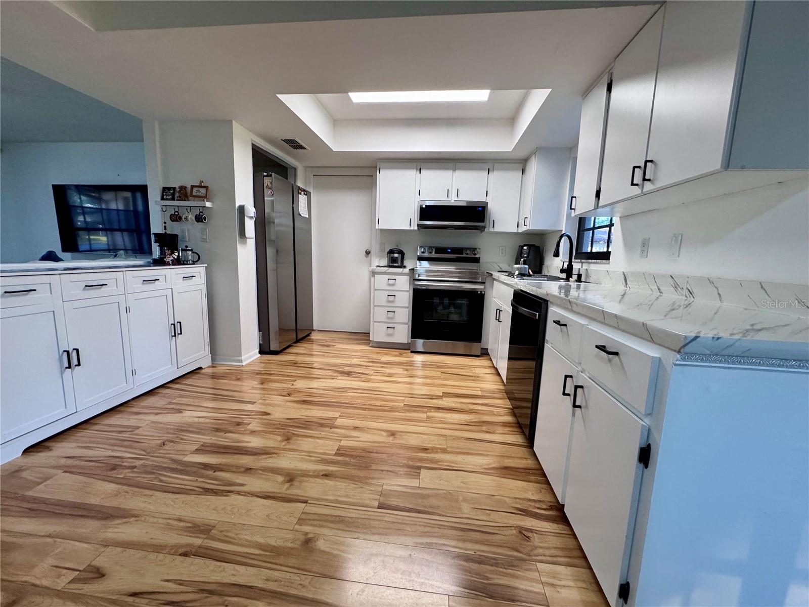 Image 6 of 24 For 7186 Lexington Circle