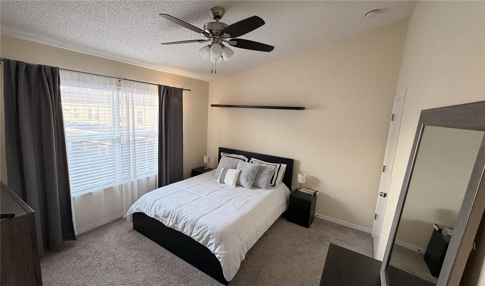 Image 14 of 16 For 1409 Sedgwick Drive