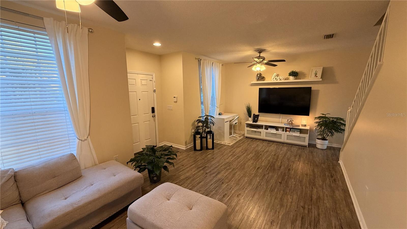 Image 2 of 16 For 1409 Sedgwick Drive