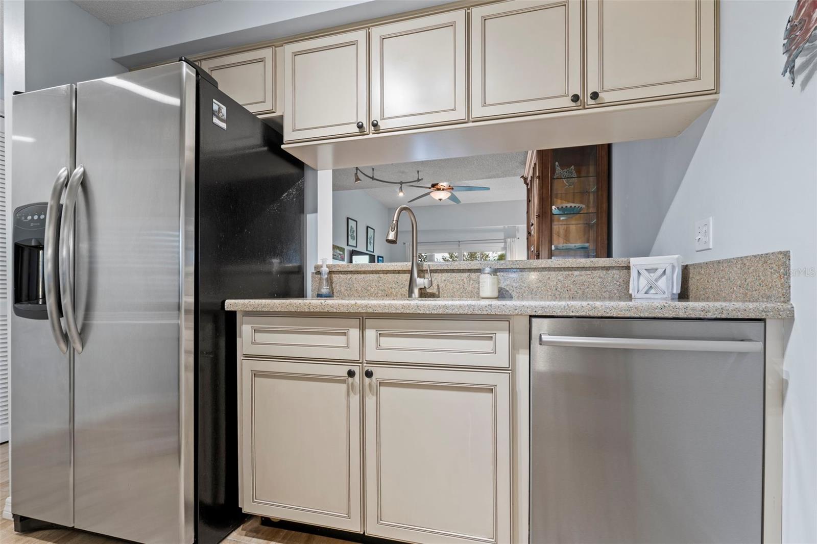 Image 19 of 82 For 4212 126th Street W 401