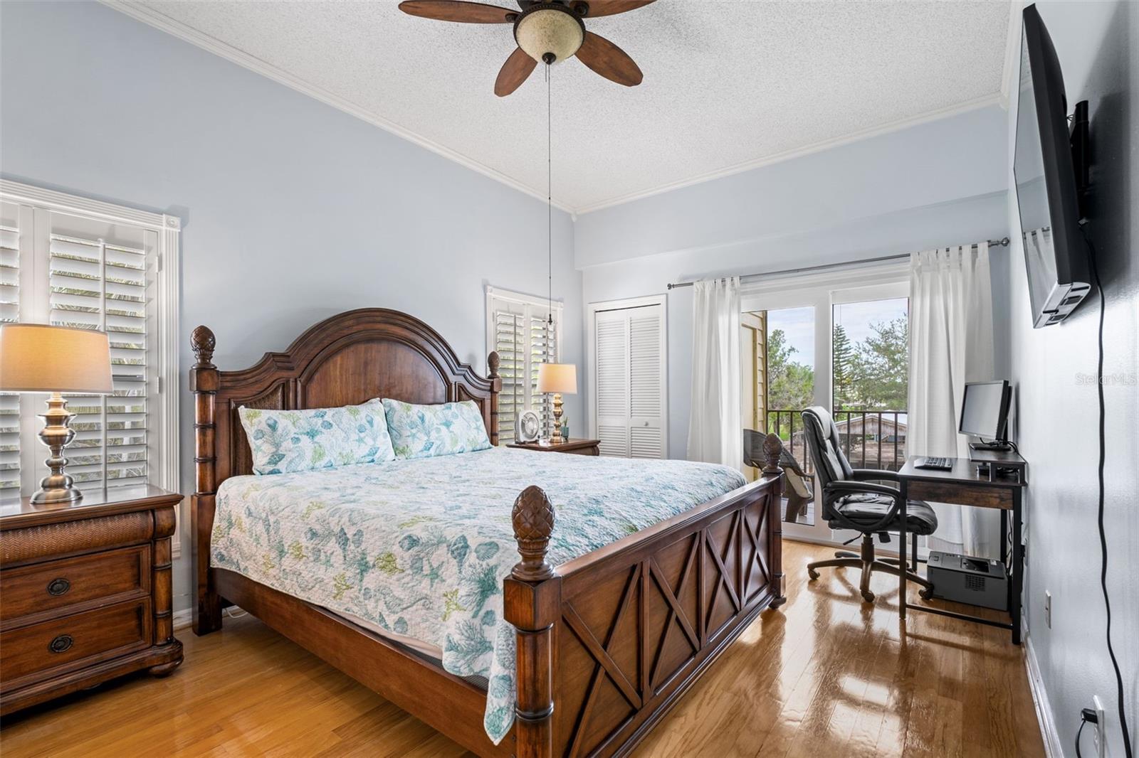 Image 33 of 82 For 4212 126th Street W 401