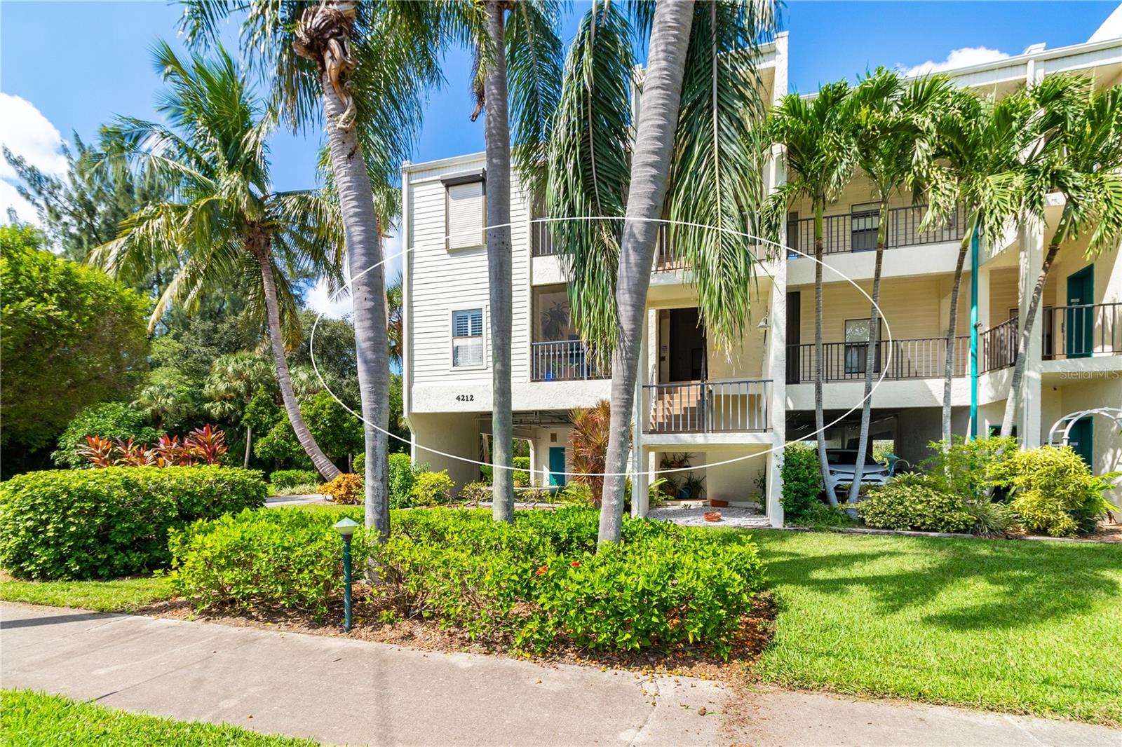 Image 61 of 82 For 4212 126th Street W 401