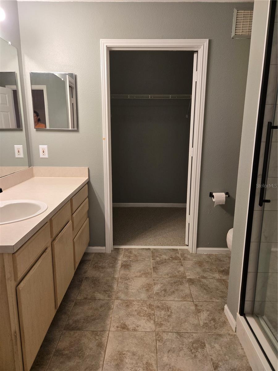 Image 12 of 18 For 1230 Missouri Avenue 717