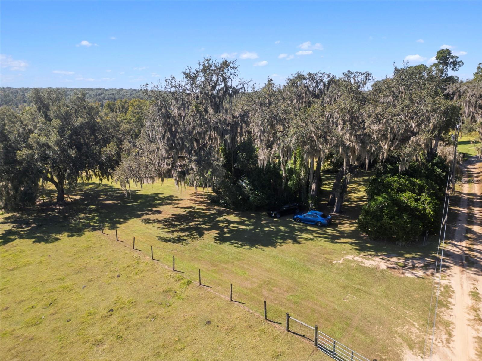 Listing photo id 20 for 32854 Lister Road