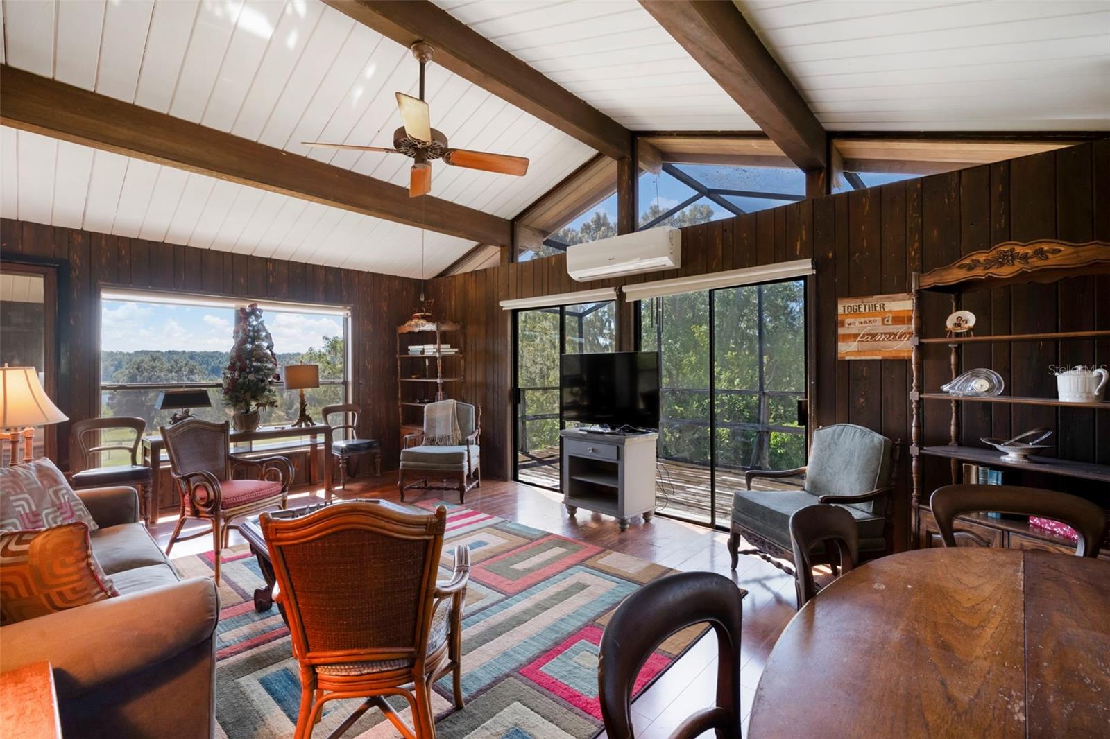 Listing photo id 51 for 32854 Lister Road